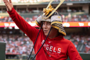 海外「大谷翔平、10奪三振＆祝・第27、28号マルチホームラン！」爪が割れても、止まらない！翔平の才能は計り知れない！