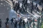 韓国人「フランスで暴動勃発！」