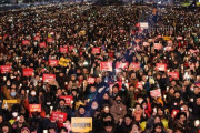 韓国人「世界で唯一、韓国のデモ文化を独特の視点で見る国がアノ国です…（ﾌﾞﾙﾌﾞﾙ｣韓国の反応