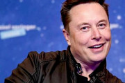 海外「なんて時代だ！」イーロン・マスクが日本ゲームのパンツ問題に言及し海外混乱！！（海外の反応）