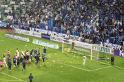 韓国人「Kリーグでペットボトル投擲暴動発生」