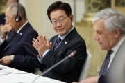 韓国人「イ・ジェミョンが道を切り開いた？笑わせるな」財閥トップを連れての海外訪問に冷ややかな声