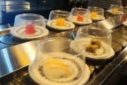 （韓国）食べ放題の回転寿司屋に行ったが…出てきたのはエビとタコだけ＝韓国の反応