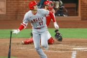 【海外の反応】大谷翔平の第10号＆決勝打でエ軍が連敗ストップ【トラウタニ】