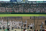 【海外の反応】甲子園の飛ばないバット問題が海外で話題に【高校野球】
