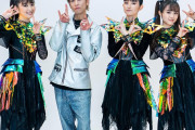 【海外】BABYMETALが新しいバトルスーツでパフォーマンス