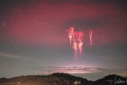 【海外】二重の奇跡！同時に現れた珍しい大気現象を捉えた驚きの写真