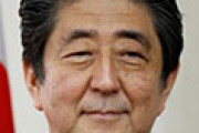外国人「見る予定はなかったんだけど、今たまたま安倍晋三の国葬を見てる…」