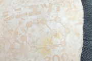 外国人「アイルランドの海岸で謎の日本語の物体を見つけた、これは何なの？」