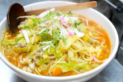 外国人「これが日本の男飯。こういうのでいいんだよこういうので」