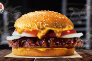 【デブ歓喜】台湾のバーガーキング、ハンバーガーにチョコレートソースをかける暴挙→ 史上最大の売上を叩き出すｗｗｗｗ
