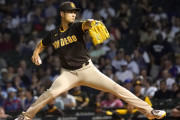【海外の反応】ダルビッシュが審判に完全試合を邪魔されるも15勝目！【サイヤングを】