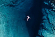 外国人「背筋が凍るほど怖すぎる水中や海の画像を見せていく！」