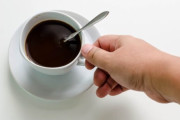 残ったコーヒーの温め直しに専門医が注意、韓国では「また食べるな記事か」と冷ややかな反応