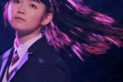 コリィ・テイラーのMVにBABYMETALが出てることに気づいた人の反応をまとめたビデオ　【海外の反応】