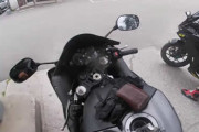 やっちまった！バイクに貯金してしまった男