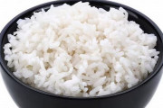 スウェーデン「アジア人さぁ、米を食べ続けたら便秘なんだが何これ？」