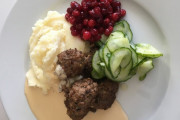 スウェーデン人「お前らの国が誇りに思ってる料理といえば何？」