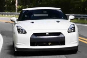 【海外の反応】日産GT-Rは年を追うごとに進化している！