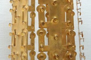 韓国人「日本古墳時代の金冠が、新羅や百済の金冠と非常に似ている」→「古代の技術交流の証なのか？」