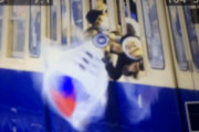 韓国人「日本の鉄ヲタを激怒させた伝説の行為がこちらです‥（ﾌﾞﾙﾌﾞﾙ」→「これは韓国人では無いね」　韓国の反応