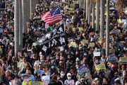 海外「米議員が香港の民主化運動をノーベル平和賞にノミネートする」→「平和か？」