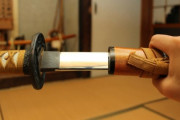 韓国人「日本の侍のかっこいい抜刀術をご覧ください」
