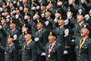 韓国人「下士官の月給300万ウォンに引き上げ？軍隊をダメにしたのは誰だ！」→「兵士の給料を上げすぎたのが原因」