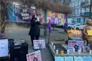韓国紙「日本極右 "ベルリン少女像" 歪曲 メール爆弾？ ... ドイツの区議会議員ら困惑」韓国の反応