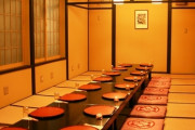 中国人「日本料理店って何でこんなに暗鬱としてるんだろう…アルバイトしているんだけど空気が重いよ…」　中国の反応