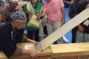 韓国人「日本の鉋（かんな）職人の技をご覧ください」