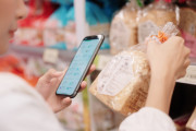 【毒殺未遂!?】韓国で賞味期限切れのパンを食べた小学生が重症腸炎!? コンビニ店主が客の子ども食べさせたのが原因で批判コメント殺到