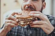 【海外】肉を食べる理由、実は間違いだらけ？最新研究が明らかにした真実とは