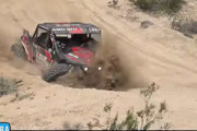 タイヤ取れちゃおしまいよ！オフロードカークラッシュ映像集
