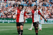 オランダ人「これが上田だ」上田綺世、今季初ゴール！豪快ダイビングヘッド弾！1G1Aの活躍もフェイエは格下相手に痛恨ドロー【海外の反応】