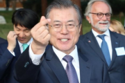 【韓国の反応】みすぼらしい成績となった所得主導成長 … 景気下支えも限界 [任期の折り返し地点 文政府のカネ]