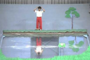 外国人「腹筋スゴすぎだろ！」仮装大賞の名作”池に映る風景”に外国人もビックリ⁉