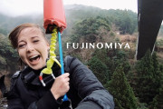 海外「雲の景色がきれい！」「ハンコづくりしたい！」静岡・富士宮で、悪天候の中アウトドア旅！