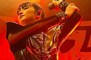 なんでJinjerファンはBABYMETALを攻撃してるんだ？　【海外の反応】