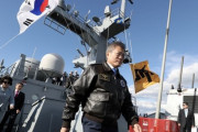 済州国際観艦式で帥字旗を掲げた理由は旭日旗に対抗するため…「自衛隊が李舜臣の旗に敬礼しなければならない状況を作った」＝韓国の反応