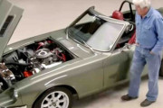 【海外の反応】S30型の日産フェアレディZにV8をスワップしてみた！