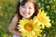 コロナパンデミックの中、学校に通う女の子が気になって　海外の反応