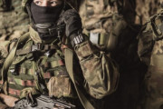フランスの志願兵制度に若者5000人、韓国人「休戦国家の韓国こそ女性徴兵と軍加算点を」と反応