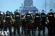 アメリカの警官はなぜ武装しているのか？ 海外の反応