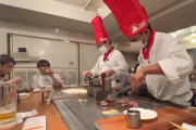 観光地でもお手頃価格で鉄板焼が食べられる⁉沖縄のサムズアンカーインを紹介！！外国人「調理後には鉄板が綺麗になってるのがスゴい！」