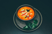 日本で「魔改造されたタイ料理」を見たタイ人が「タイ人だけど食べたことない」とビックリ！【タイ人の反応】