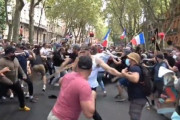 海外「フランスの暴動」