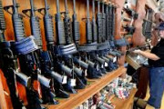 海外掲示板「アメリカでの銃乱射事件を受け、ベネズエラ・ウルグアイ・日本が国民に渡米警戒を勧告したんだって！」　海外の反応