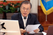 韓国人「文在寅は信用出来ない！」最近まで反日発言をしていた文在寅が「日本と手を握って協力する」と親日発言をする！　韓国の反応