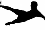 「雪の日に白ユニフォームでサッカーの試合をするべきではない理由がこれ…」トルコで起きた珍光景